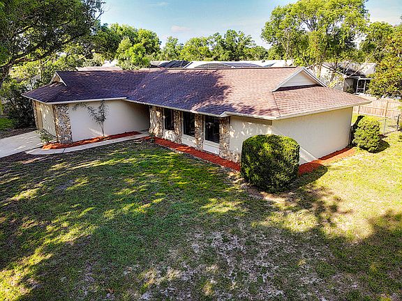 4th image of 37 Sweetwater Creek Cir