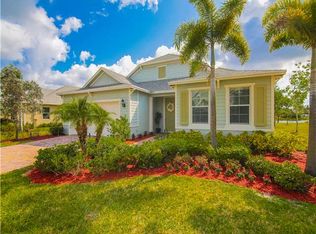 552 SW Sun Cir, Palm City, FL 34990