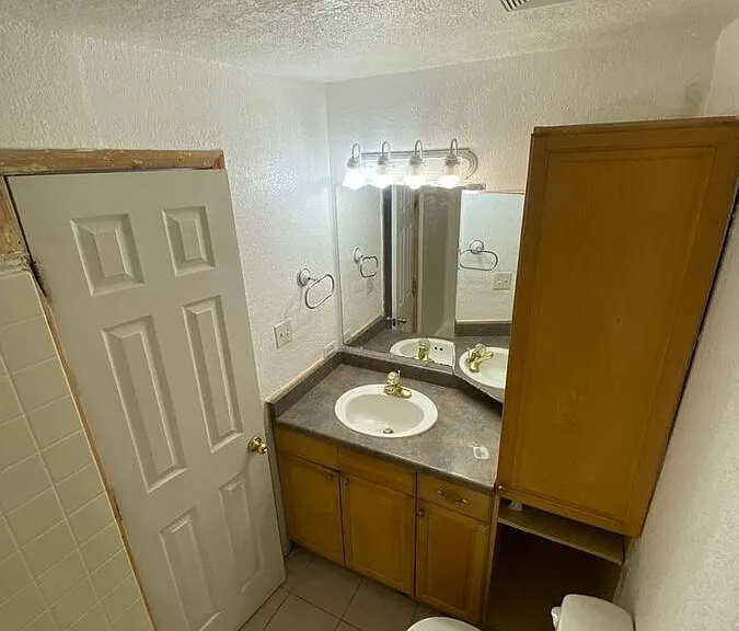 707 W 96th Ave #6 — Photo 12