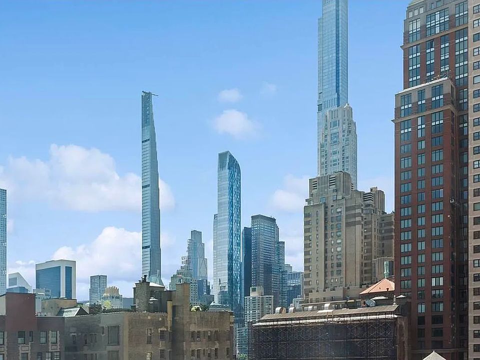 1st image of 50 W 66th St #16E