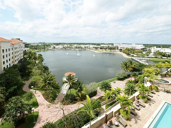 Home For Sale In The Landmark