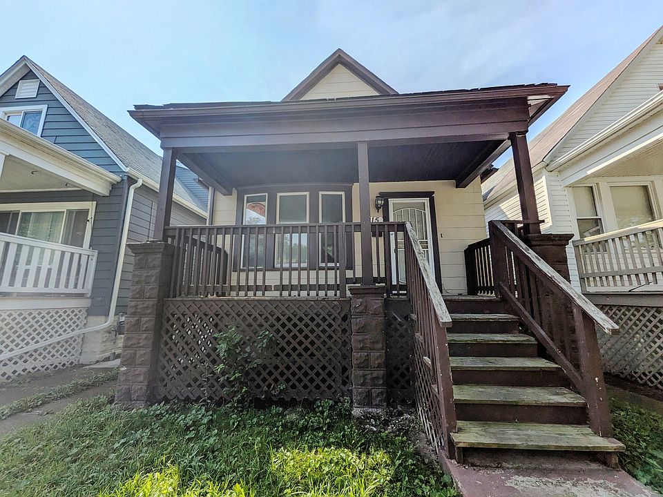 1st image of 215 W 112th Pl