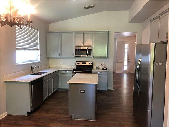 4th image of 8839 Abbotsbury Dr