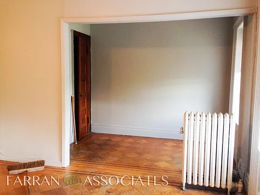 Rented by Farran & Associates | media 50