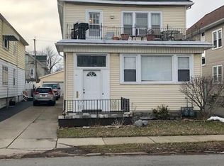 136 Carmel Rd, Buffalo, NY 14214