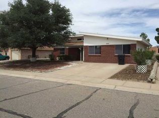5782 Ridge Dr, Santa Teresa, NM 88008