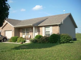 710 Coal Bank Rd, Metamora, IL 61548