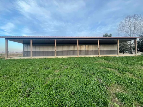4796 Old Pierce Rd, South Fulton, TN 38257