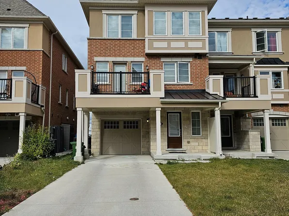 22 Fusilier Dr, Toronto, ON M1L 0J4