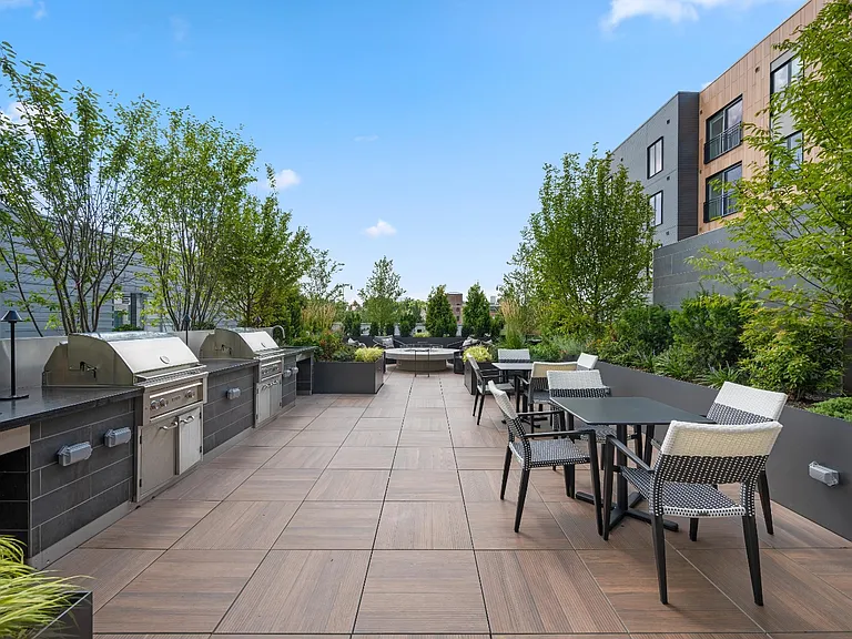 Alder at Allston Yards — Photo 16