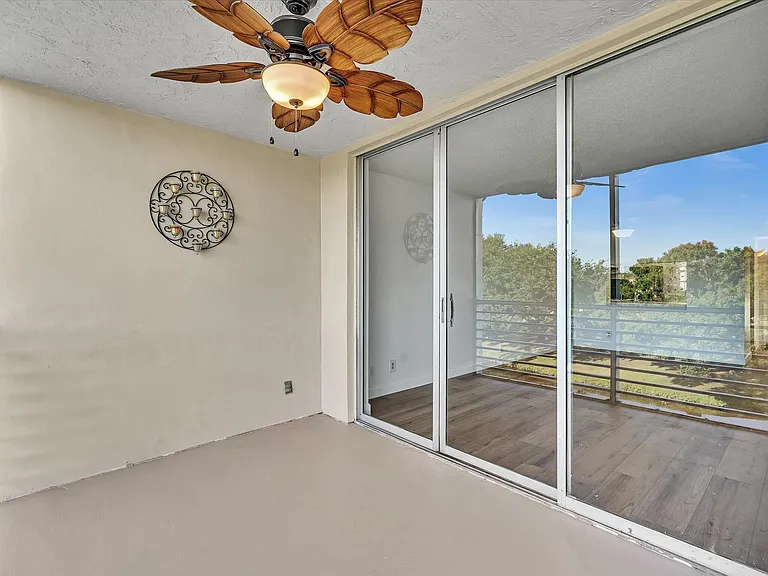 9470 Poinciana Pl #303 — Photo 36