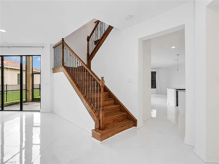 10008 Chesapeake Bay Dr — Photo 26