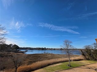 412 Robin Rd, Portsmouth, VA 23701