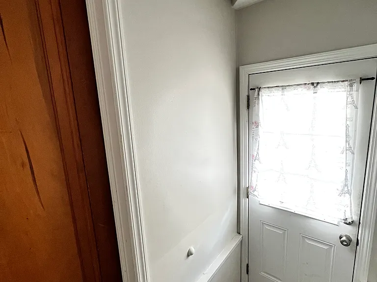 424 4th St #424 — Photo 35