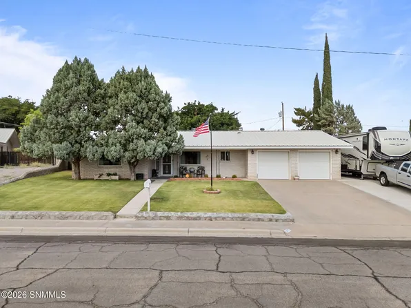 1837 Fairway Cir, Las Cruces, NM 88011