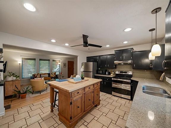 5th image of 5136 Reeds Rd