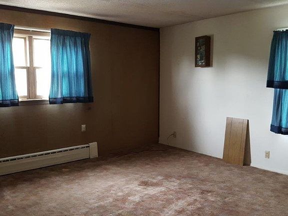 4th image of 3223 NW Broad St