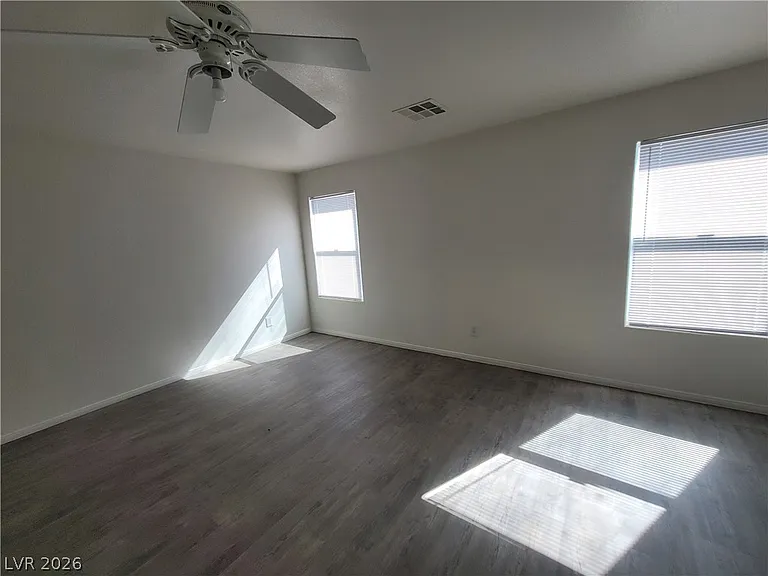 10799 Flame Vine Ct — Photo 28