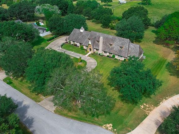 4th image of 2019 E Deerwood Dr