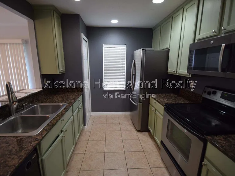 5456 River Rock Rd — Photo 8