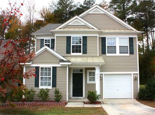2517 Quarry Ridge Ln, Raleigh, NC 27610