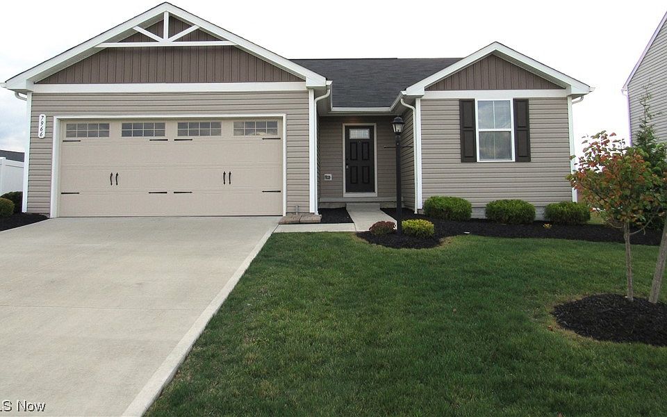 1st image of 7966 Chesterfield Dr