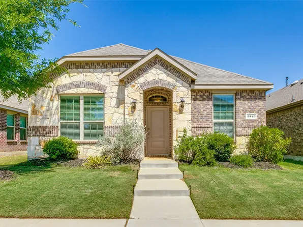 2341 Opaline Dr, Aubrey, TX 76227