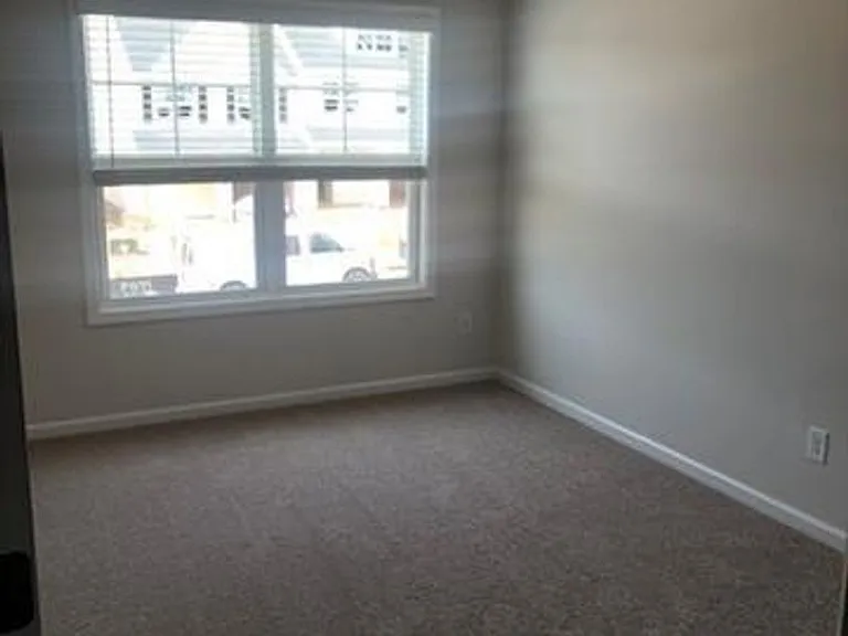 8171 Sheffield Dr — Photo 14
