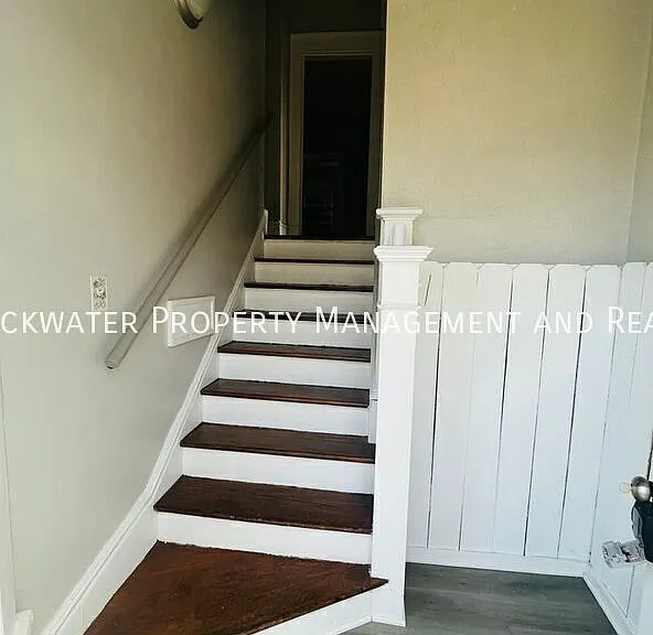 509 Euclid Ave #B — Photo 4