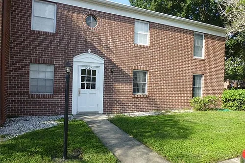 1245 84th Ave N Photo 1