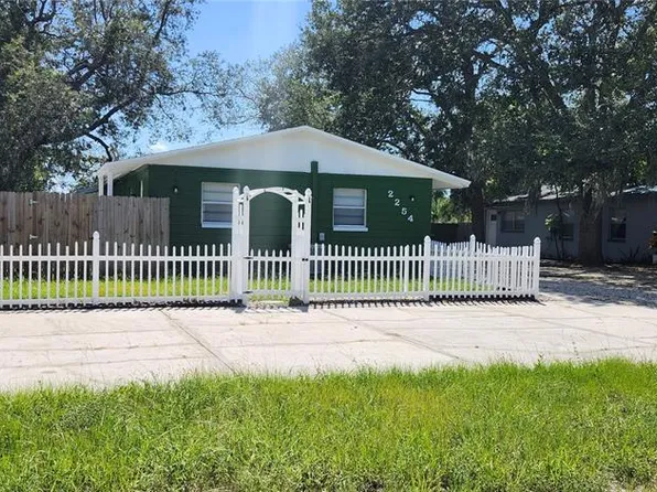2254 19th Ave SW, Largo, FL 33774