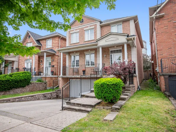 255 Cocksfield Ave, Toronto, ON M3H 3T6