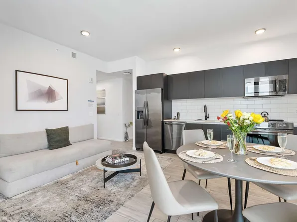 398 NE 5th St, Miami, FL