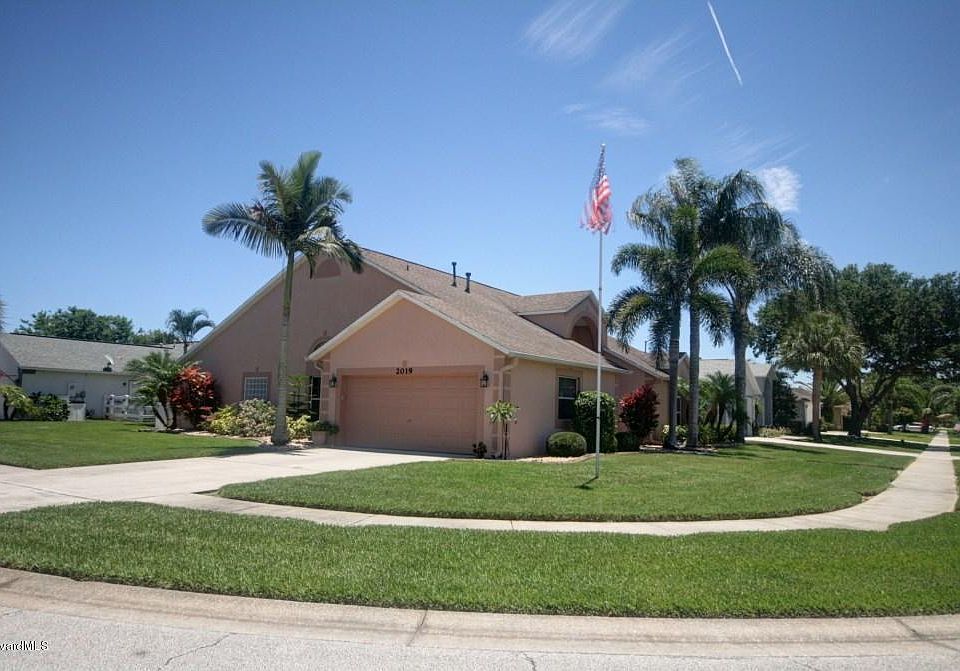 2nd image of 2019 Blue Heron Dr
