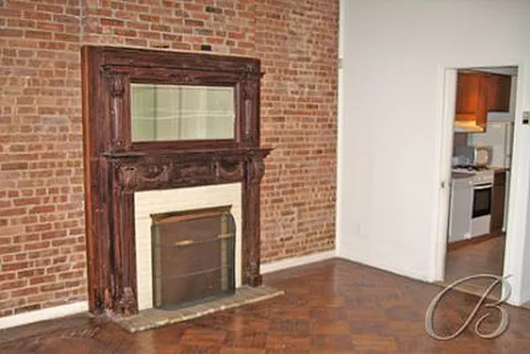 Rented by Bellmarc Realty | media 9