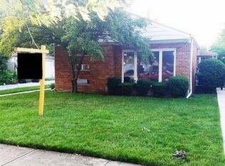 3862 Harvard Ter, Skokie, IL 60076