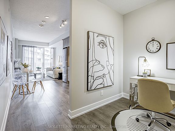 5th image of 25 Adra Grado Way #861