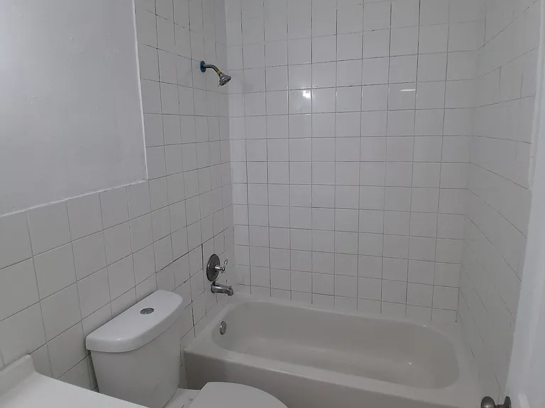 401 SW 13th Pl #715 — Photo 2