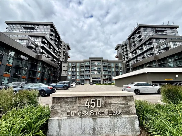 450 Dundas St E #404, Hamilton, ON L8B 1Z2