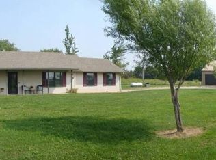 9001 E A W Manns Rd, Columbia, MO 65201