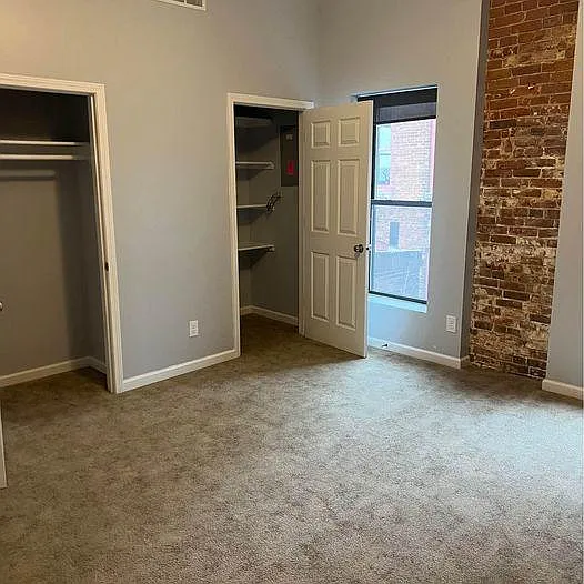 306 W 3rd St #306 — Photo 13