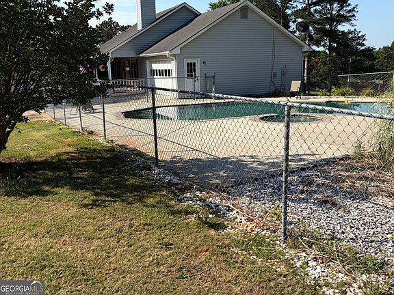 4th image of 3245 Bold Springs Rd