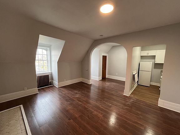 3rd image of 479 Delaware Ave #11195483