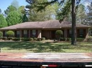 2714 Chaffin Ln, Magnolia, AR 71753