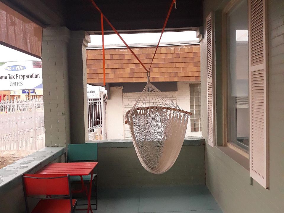 1st image of 1714 Montana Ave APT 1