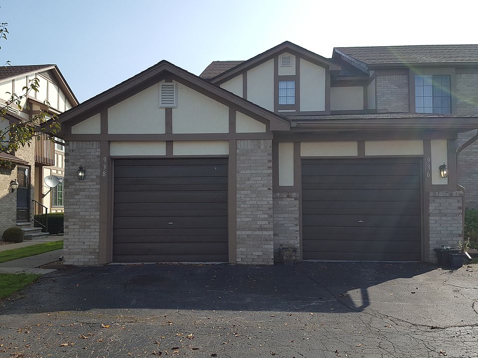 1st image of 938 Country Club Dr