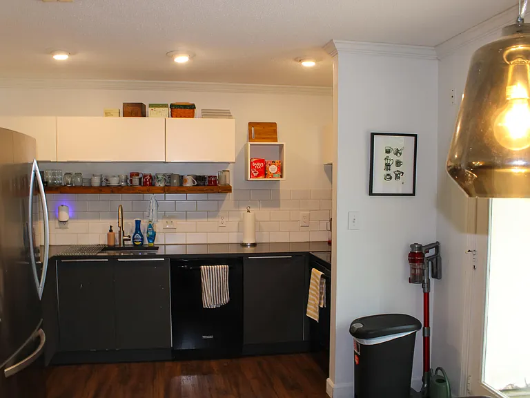 200 W Woodcroft Pkwy #52B — Photo 7
