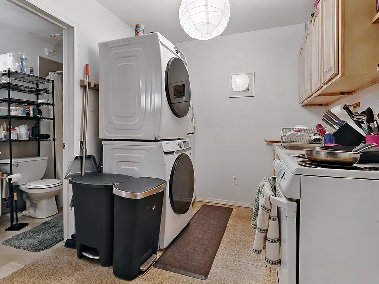31 Havemeyer St #3B — Photo 7