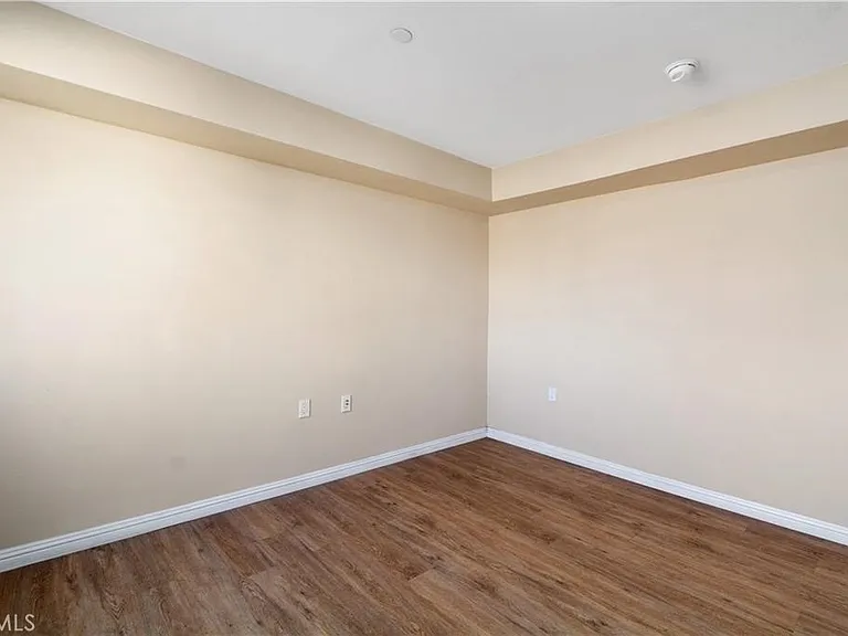 13710 W Foothill — Photo 20