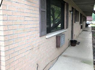 740 Warner St APT 2, Hampshire, IL